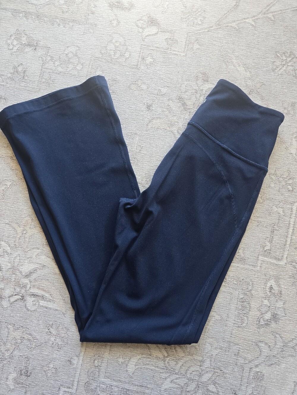 Lululemon Groove Super High Rise Flared Pant Nulu Regular Size 8